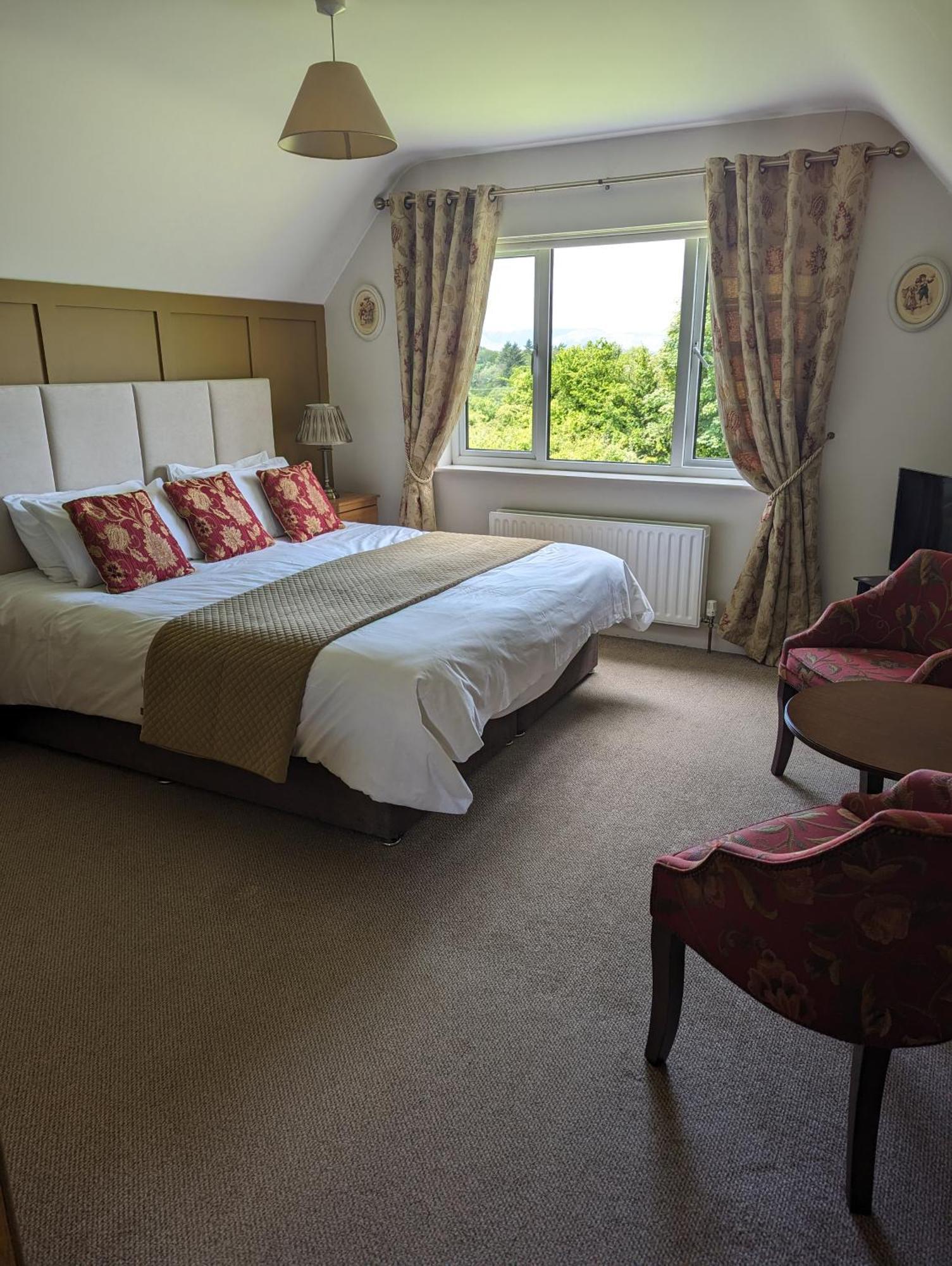 Nymphsfield House Bed & Breakfast Cong Dış mekan fotoğraf